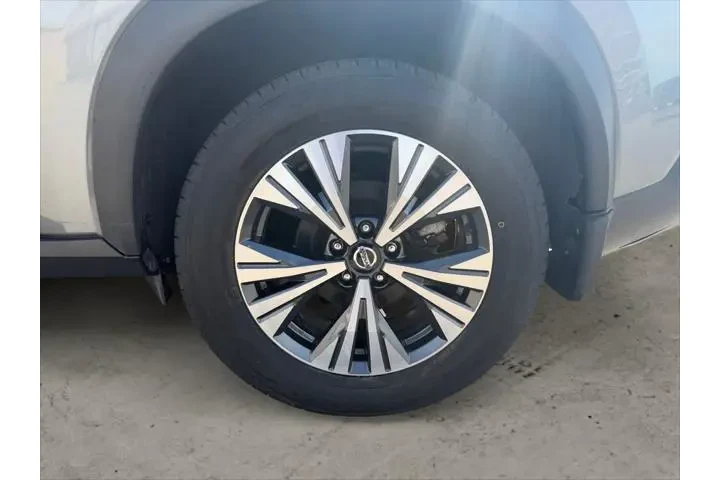 $21849 : Nissan Rogue 2021 AWD SV 4dr image 9