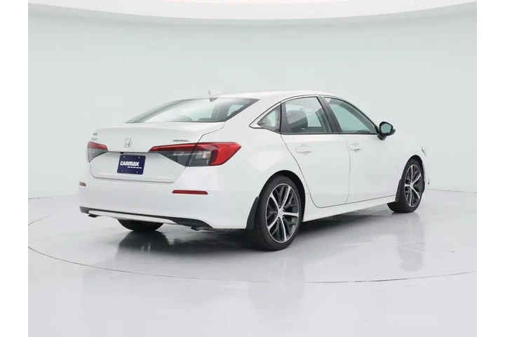 $28998 : Honda Civic 2024 Touring 4dr image 8