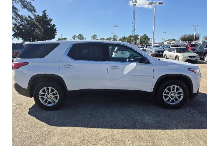 $12981 : Chevrolet Traverse 2018 LS 4 image 3