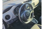 $8500 : Toyota Yaris 2015 L 2dr Hatc thumbnail