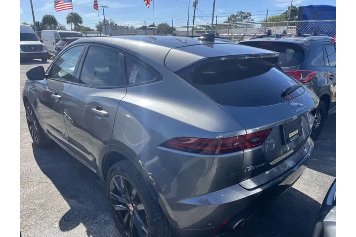 $12850 : 2018 E-PACE P300 R-Dynamic SE image 6
