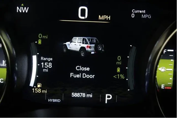 $37945 : Jeep Wrangler 2023 4x4 Rubic image 9