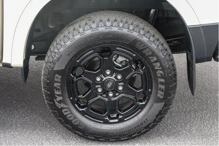$37995 : Ford Ranger 2025 4x2 XLT 4dr image 9