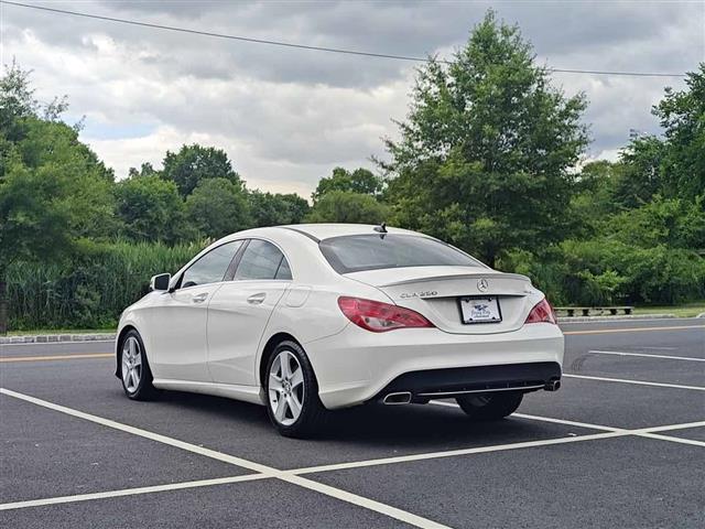 2015 CLA 250 4MATIC Coupe image 5