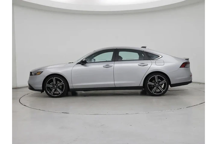 $31998 : Honda Accord Hybrid 2024 Spo image 3