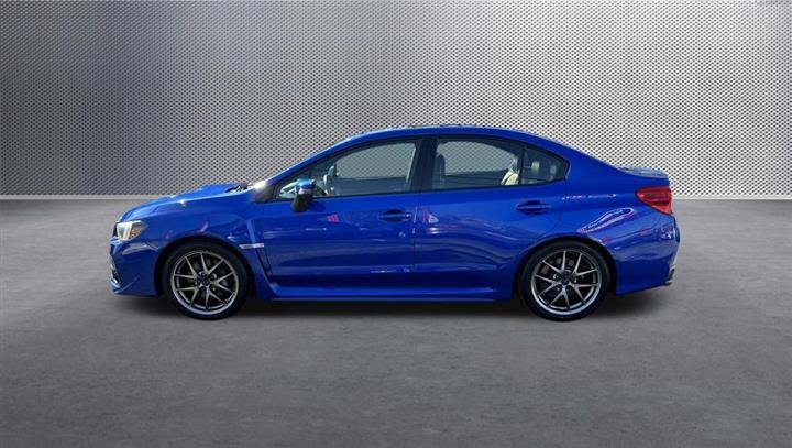 $25697 : 2016 WRX STi Limited image 4