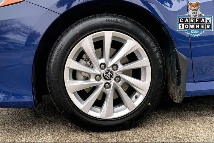 $23995 : Toyota Camry 2023 LE 4dr Sed image 9