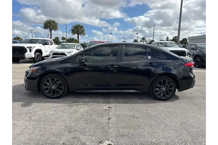 $18988 : Toyota Corolla Hybrid 2024 image 6