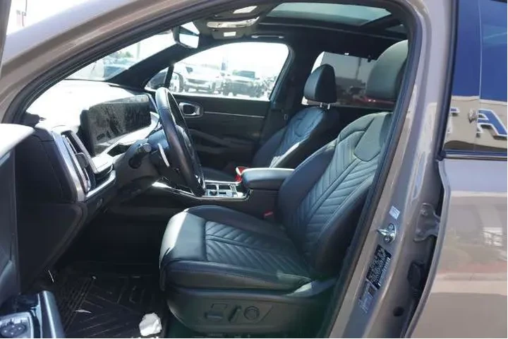 $36725 : Kia Sorento 2024 AWD X-Line image 7