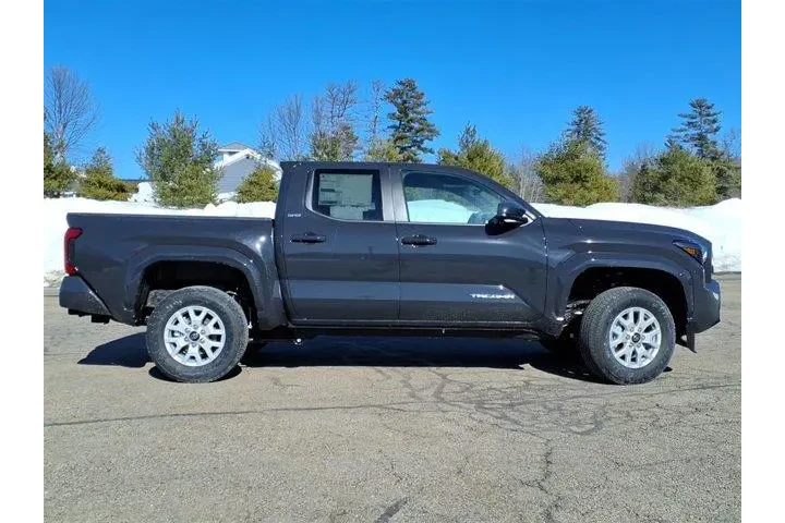 $25045 : Nissan Altima 2024 AWD 2.5 S image 3