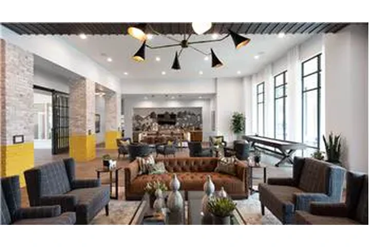 $2070 : Rental property with 2 bedro image 4