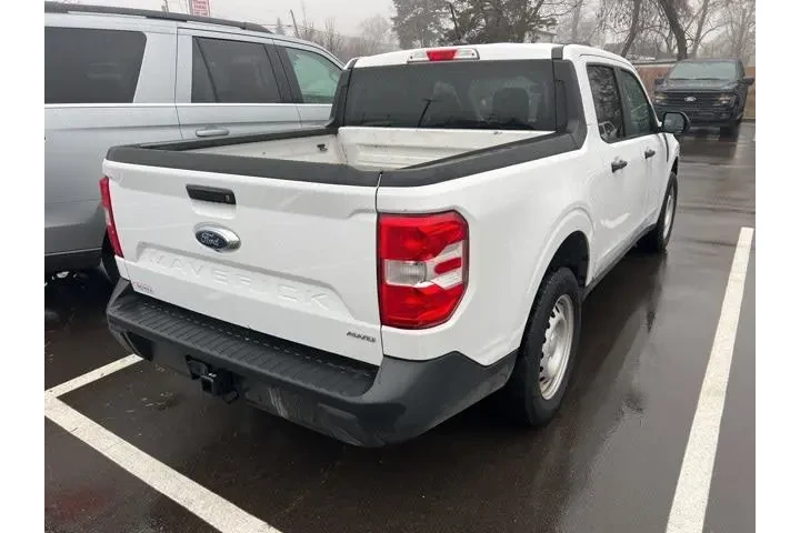 $21979 : Ford Maverick 2022 AWD XL 4d image 3