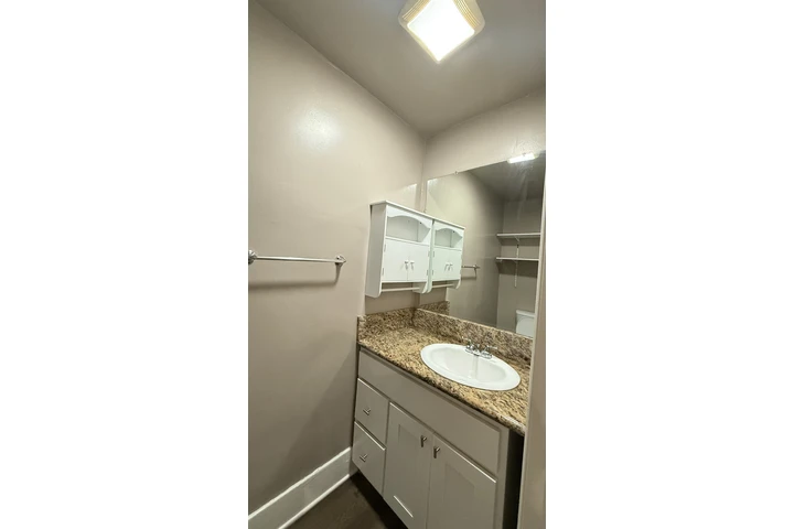 $2600 : Aparamento Remodelado image 7