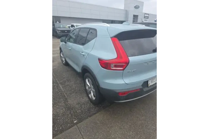 $21937 : Volvo XC40 2019 AWD T5 Momen image 6