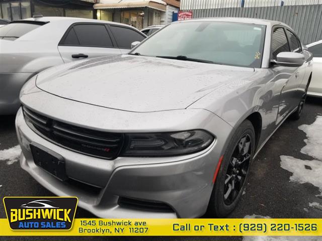 $13995 : Used 2016 Charger 4dr Sdn SXT image 2
