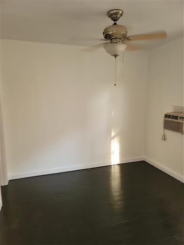 $1500 : Single Unit 500 Sq Ft Unit image 1