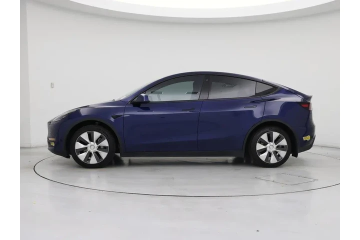 $29998 : Tesla Model Y 2022 AWD Long image 3