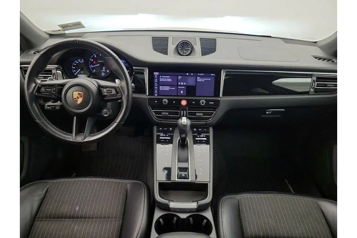 $39998 : Porsche Macan 2023 AWD T 4dr image 9