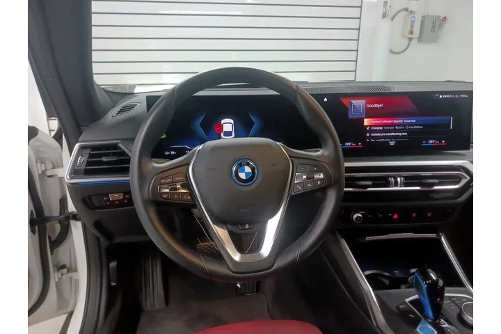 $37998 : BMW i4 2023 eDrive40 Gran Co image 10