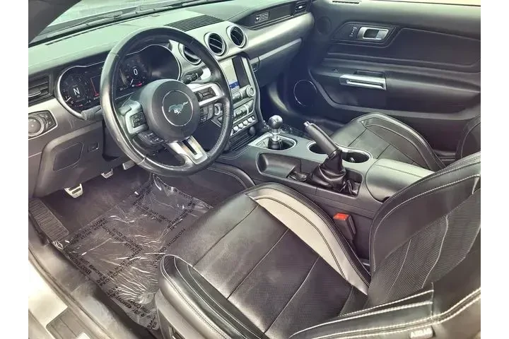 $32997 : Ford Mustang 2020 GT 2dr Fas image 10