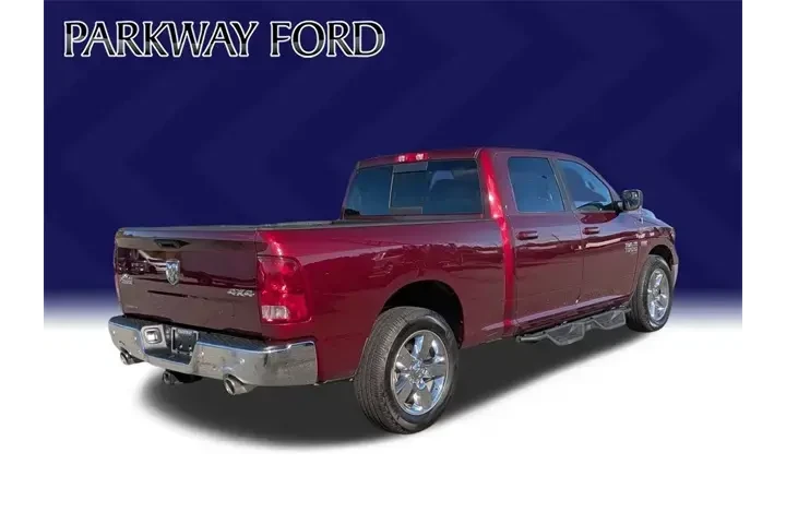 $22945 : Ram 1500 Classic 2019 4x4 SL image 5