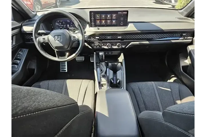$26990 : Honda Accord Hybrid 2023 Spo image 7