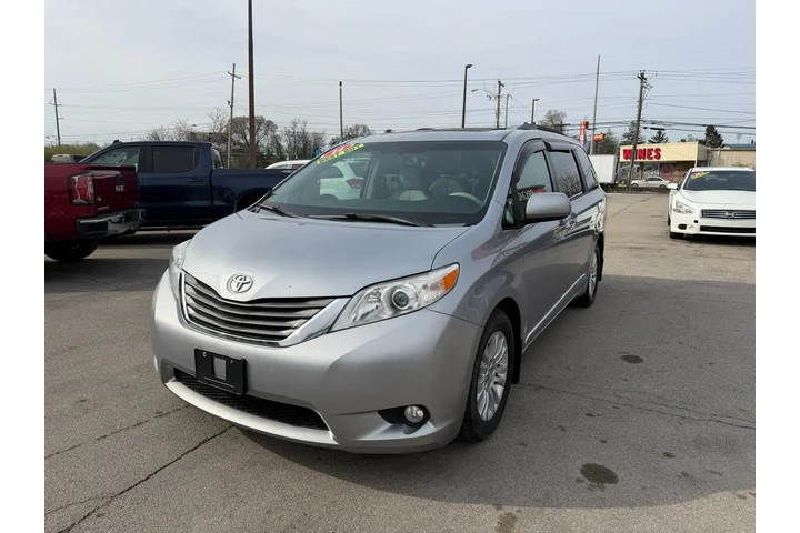 $10980 : 2014 Sienna XLE image 6