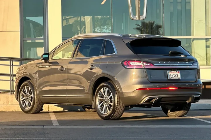 $27900 : Lincoln Nautilus 2022 Standa image 5