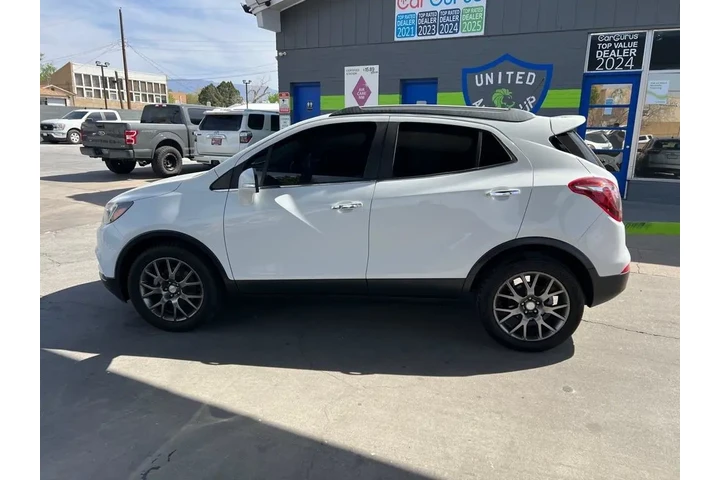 2019 Encore Sport Touring FWD image 8