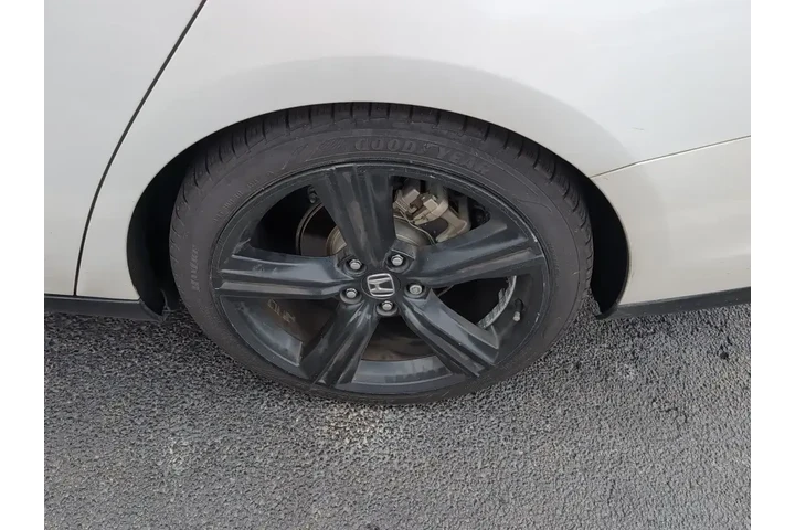 $26629 : Honda Accord Hybrid 2023 Spo image 5