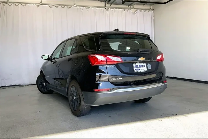 $11991 : Chevrolet Equinox 2018 LS 4d image 5