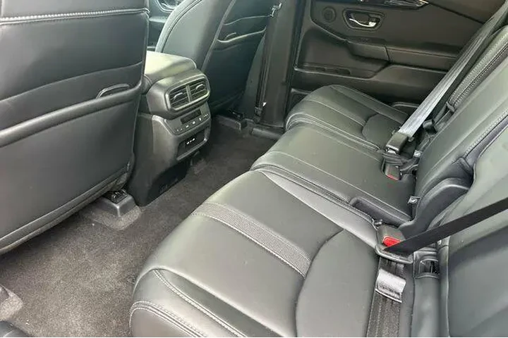 $37906 : Honda Pilot 2024 EX-L 4dr SU image 10