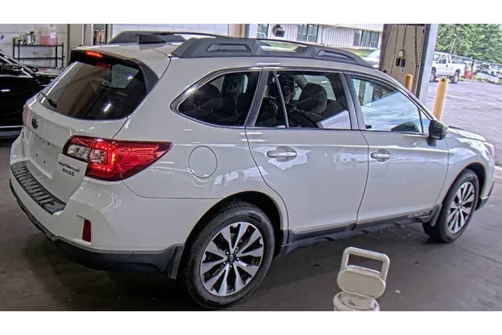 $11995 : 2016 Outback 2.5i Limited image 3