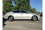 $12485 : Nissan Altima 2022 2.5 SV 4d thumbnail