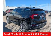 $24995 : GMC Terrain 2024 AWD SLT 4dr thumbnail