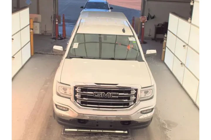 $23123 : GMC Sierra 1500 2017 4x4 SLT image 2