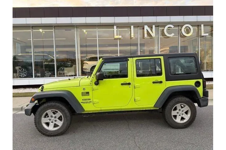 $12989 : Jeep Wrangler Unlimited 2016 image 2