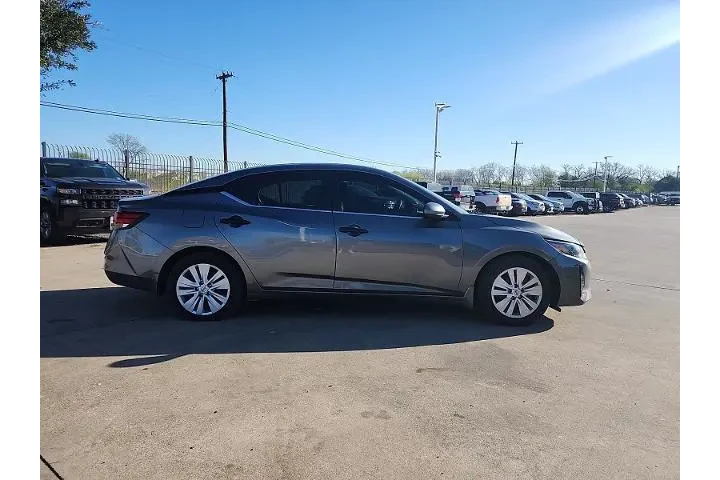 $18897 : Nissan Sentra 2024 S 4dr Sed image 2