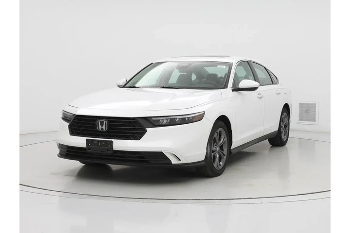$25998 : Honda Accord 2023 EX 4dr Sed image 4