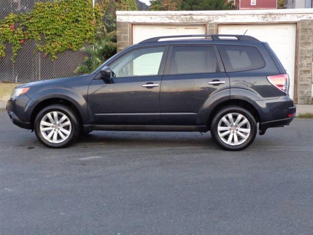 $6950 : 2012 Forester 2.5X Premium image 8