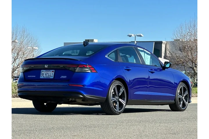 $28451 : Honda Accord Hybrid 2024 Spo image 4