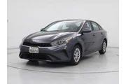 $16998 : Kia Forte 2023 LX 4dr Sedan thumbnail