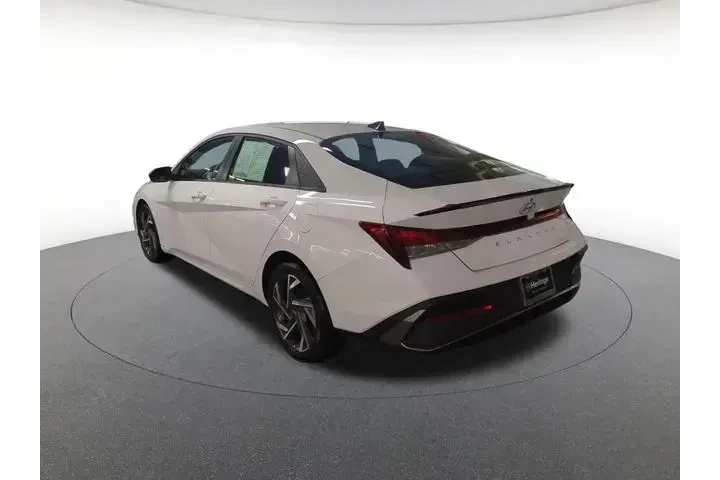 $21000 : Hyundai ELANTRA 2025 SEL Spo image 6