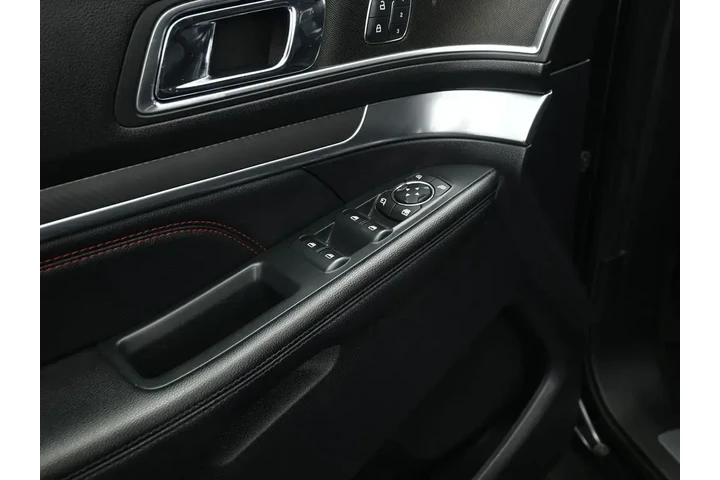 $17842 : Ford Explorer 2019 AWD Sport image 9