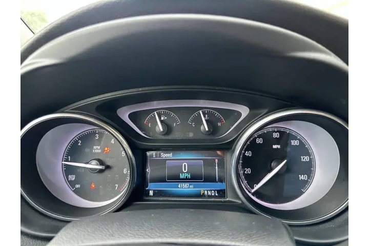 $19999 : 2020 Envision Essence image 10