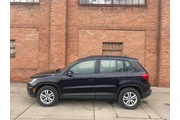 $13500 : 2017 Tiguan 2.0T Limited S 4M thumbnail