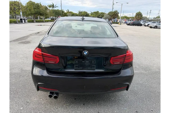 $13995 : 2018 BMW 3 Series 330i xDrive image 10