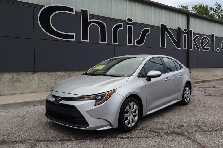 $20787 : 2024 Corolla LE CVT image 1
