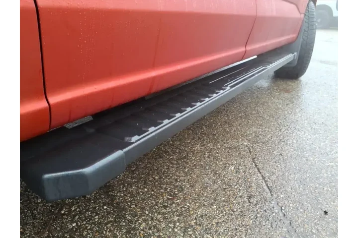 $37179 : Ford F-150 2023 4x4 XLT 4dr image 9