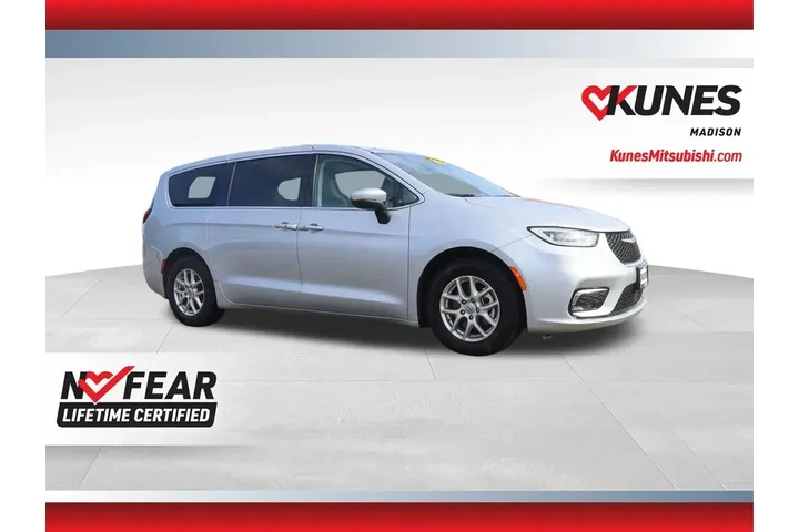 $25477 : Chrysler Pacifica 2023 Touri image 1